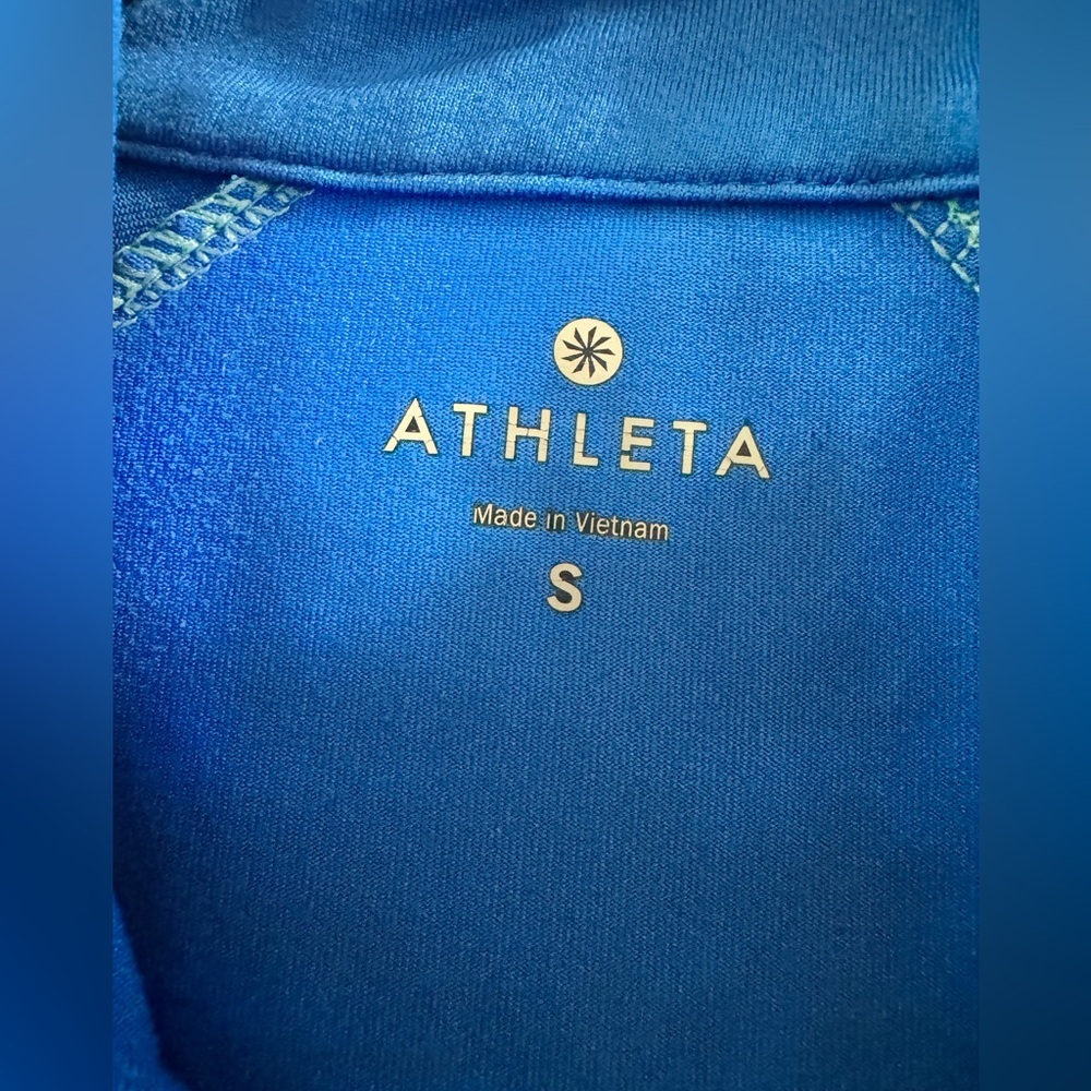 Athleta Fitted Long Sleeve Running Quarter Zip - Picture 2 of 11